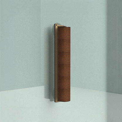 Rascador TORRE Cilíndrico Grande para Gatos — Fijación a Pared o Vidrio — Madera | Gatitud Colombia